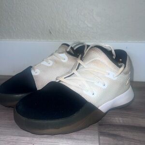 adidas Harden Vol. 1 Shoe- basketball kids